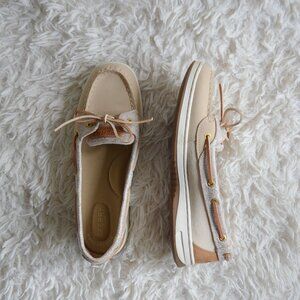NWOT Women's Sperry Angelfish Confetti Oat Boat Shoes Size 7.5